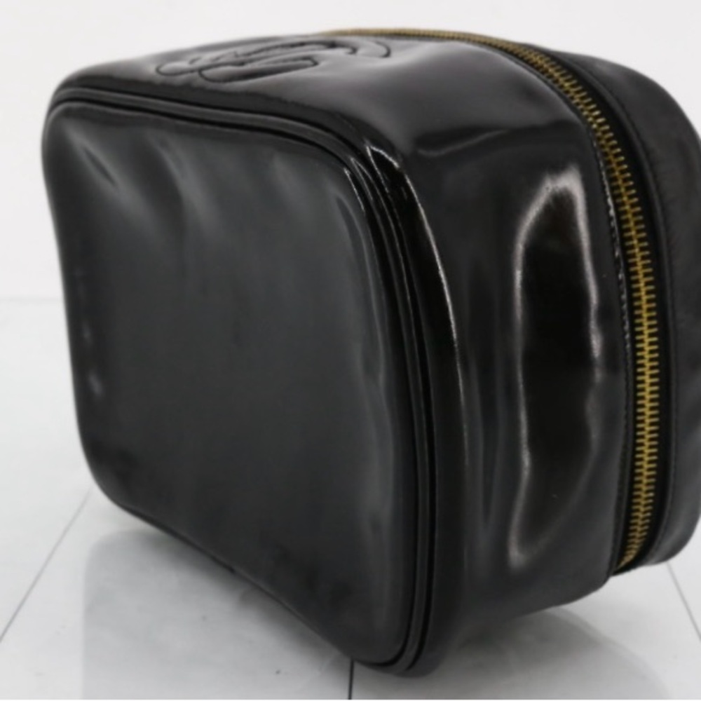Chanel Vintage Black Patent Vanity Case + Box - Picture 6 of 16